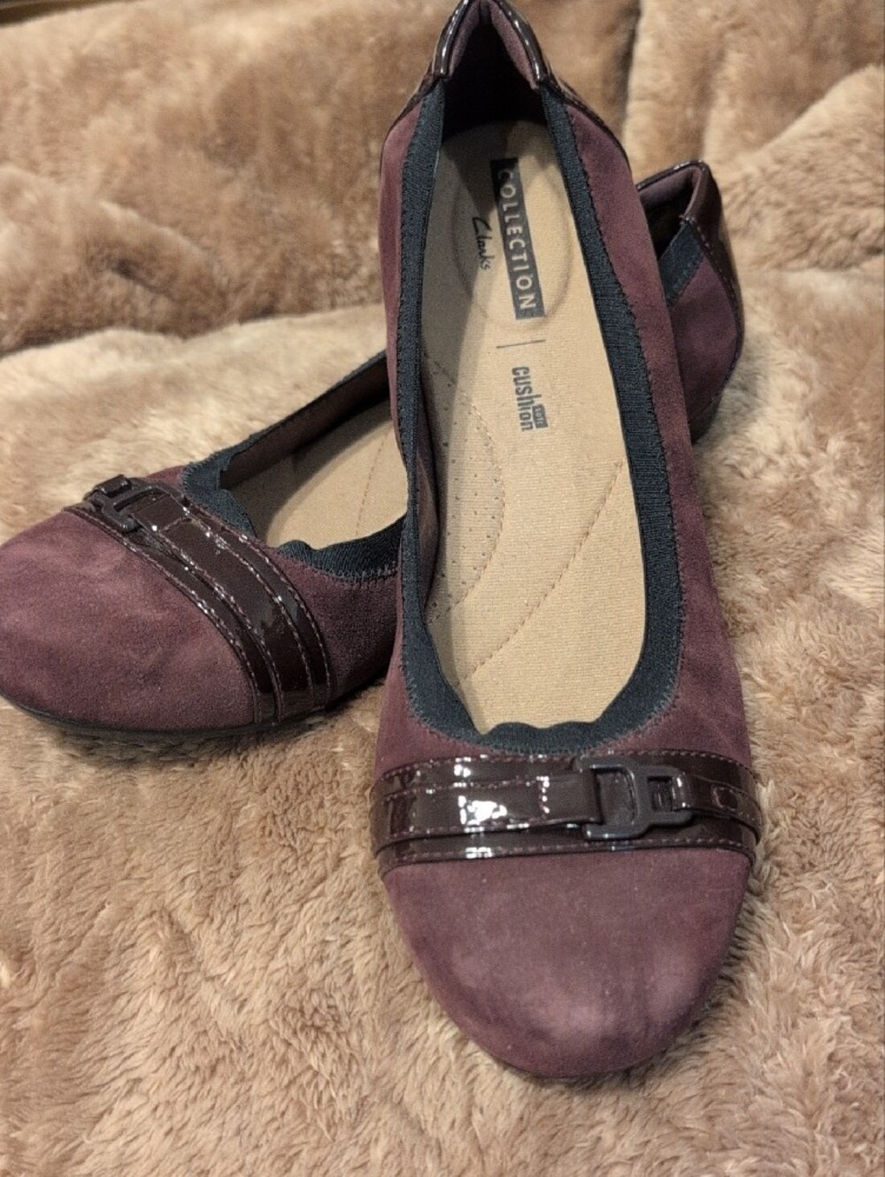 Clarks Women's Plum Suede Ballet Flats with Patent Trim - Picture 3 of 7